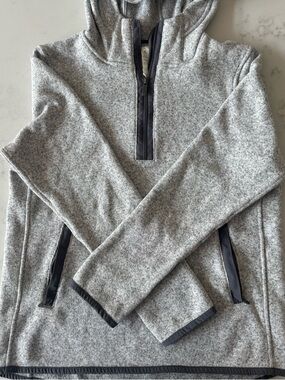 Women’s lululemon Gray Half-Zip Hooded Sweater